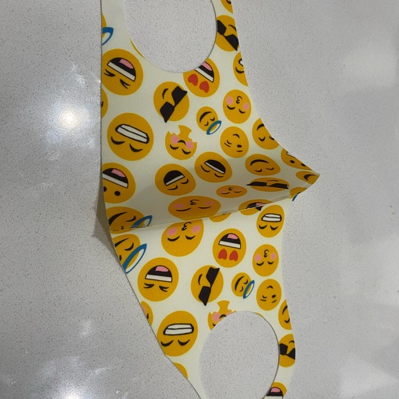 Colorful Patterned Face Masks - Picture 4 of 10